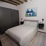 Apartment Bgo Delle Colonne 22 Parma